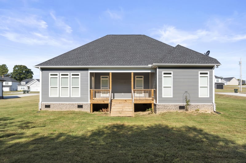 1031 Northside Dr, Dickson, TN 37055