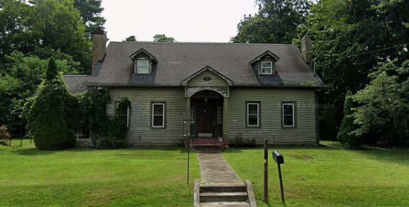 209 S Main St, Mount Pleasant, TN 38474