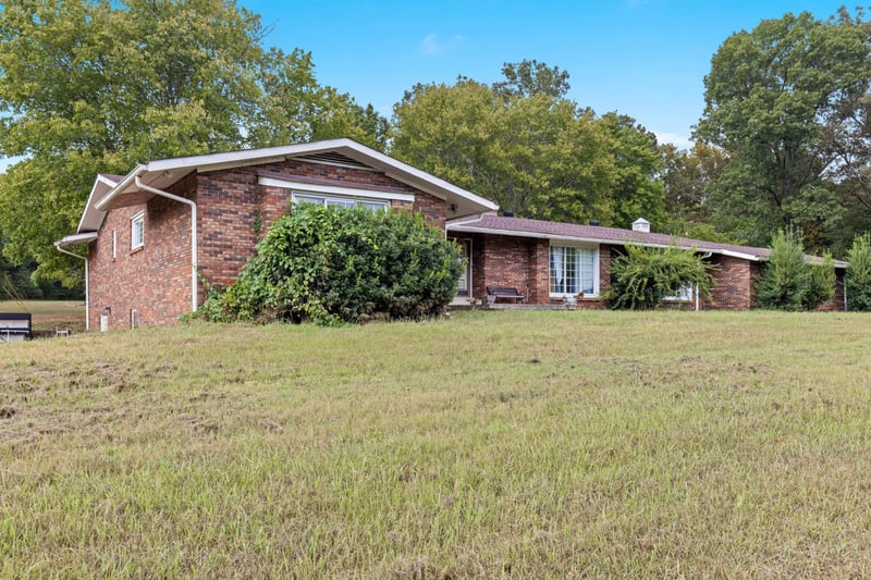 4358 Old Highway 431, Greenbrier, TN 37073