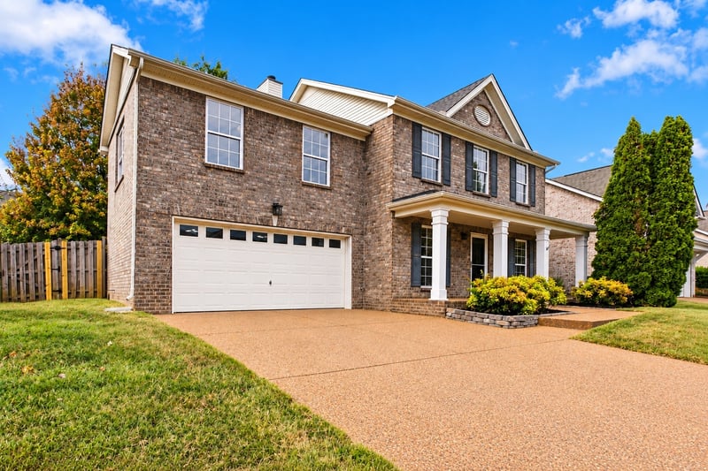 1006 Tanyard Springs Dr, Spring Hill, TN 37174