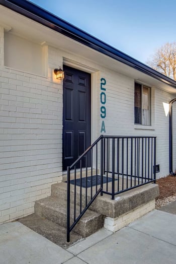 209 N 9th St, Nashville, TN 37206