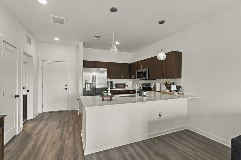 1540 Lebanon Pike #405, Nashville, TN 37210