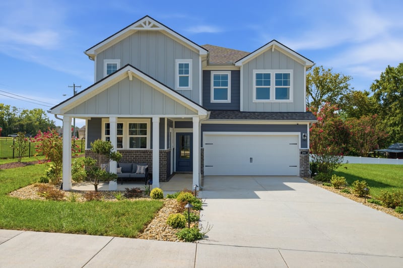 221 Harper Grace Ct, Smyrna, TN 37167