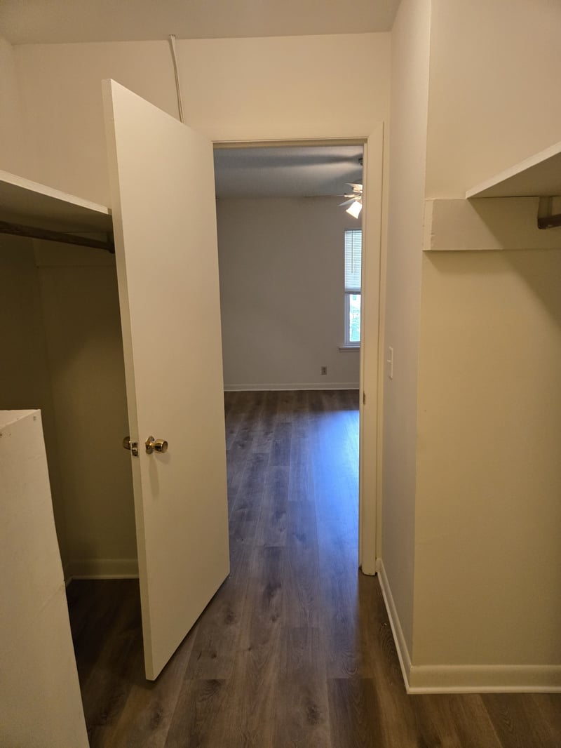555 N Dupont Ave #A17, Madison, TN 37115
