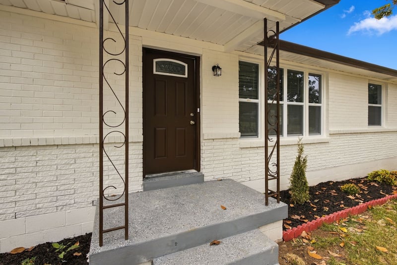 2469 Cabin Hill Rd, Nashville, TN 37214