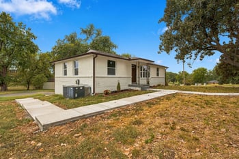 2469 Cabin Hill Rd, Nashville, TN 37214
