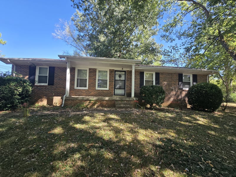 1948 Williamsport Pike, Columbia, TN 38401