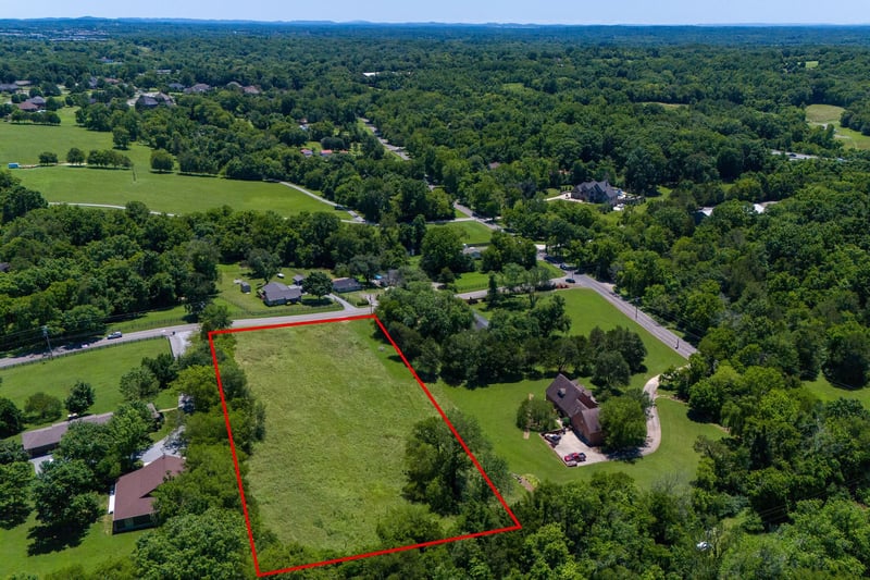 89 Chandler Rd, Mount Juliet, TN 37122