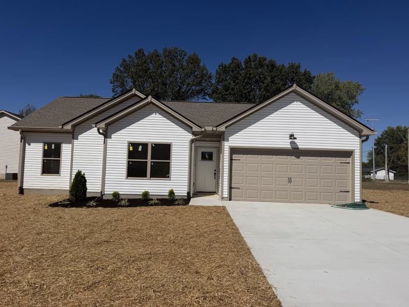532 Phelps St, Greenbrier, TN 37073