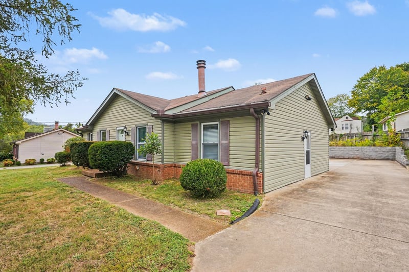 4224 Winterbrook Rd, Nashville, TN 37207