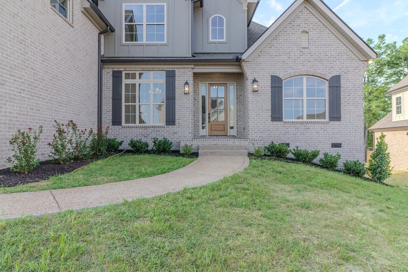 100 Kirkwall Ct, Hendersonville, TN 37075