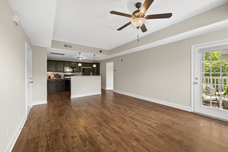 8205 Lenox Creekside Dr #5, Antioch, TN 37013