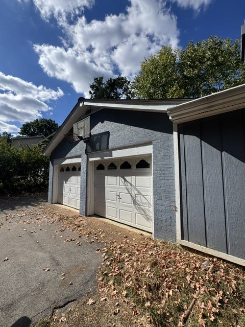 4059 Lake Pkwy, Hermitage, TN 37076