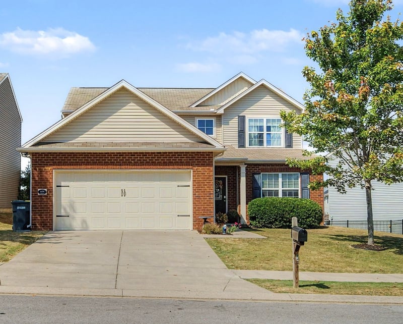 639 Pemberton Dr, Lebanon, TN 37087
