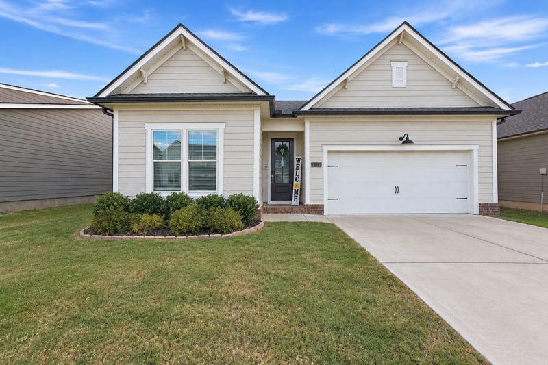 3723 Shady Forest Dr, Murfreesboro, TN 37128