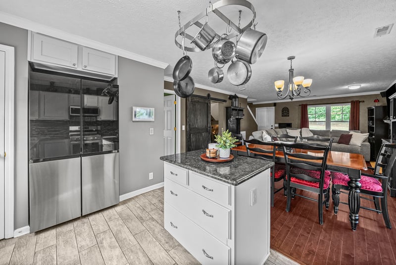 2663 Paradise Dr, Spring Hill, TN 37174