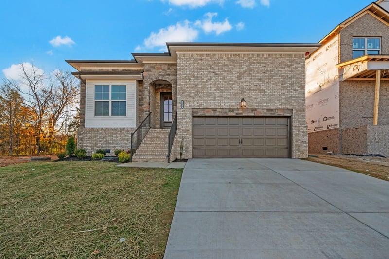 4 Bear Branch Cir, Joelton, TN 37080