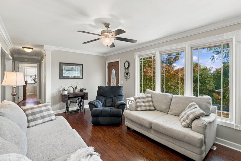 904 Mitchell Rd, Nashville, TN 37206