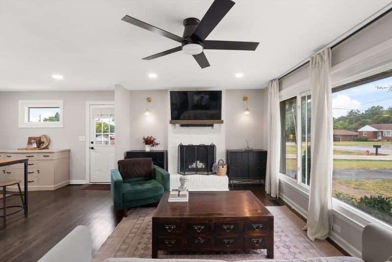2641 Woodberry Dr, Nashville, TN 37214