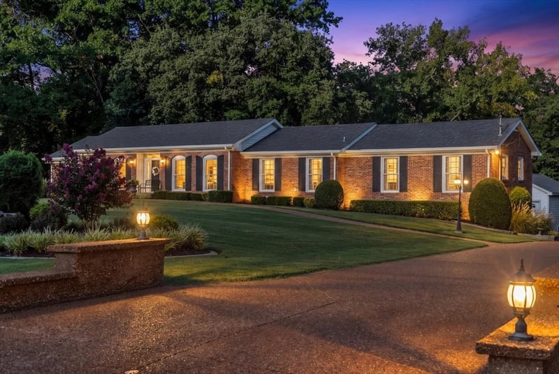 303 Ellington Dr, Franklin, TN 37064