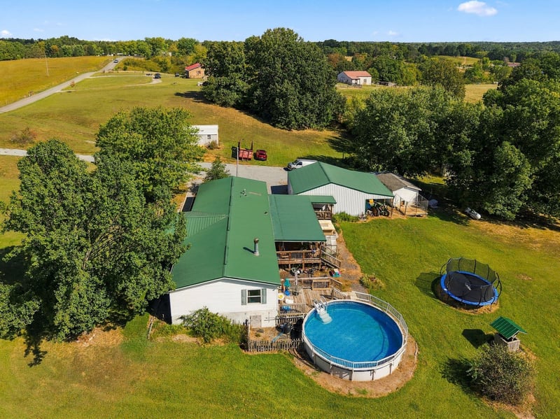 444 George Durham Rd, Westmoreland, TN 37186