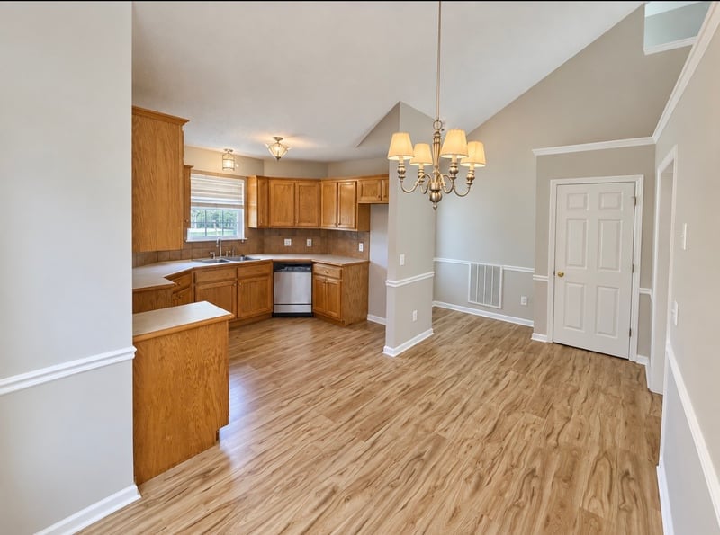 1818 Bridget Dr, Murfreesboro, TN 37129