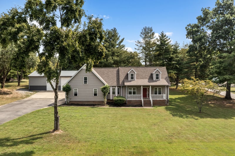 1166 S Wrights Ln, Gallatin, TN 37066