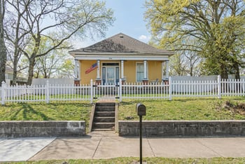 1512 Meridian St, Nashville, TN 37207
