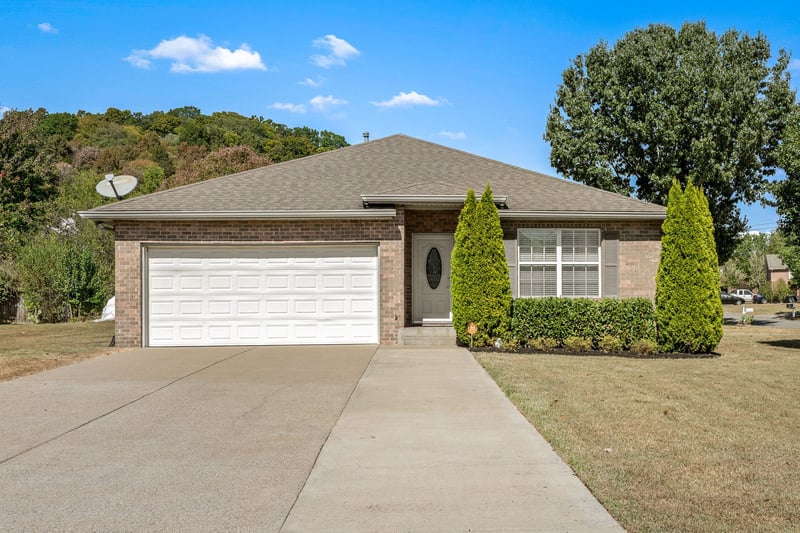 2163 Spring Hill Cir, Spring Hill, TN 37174
