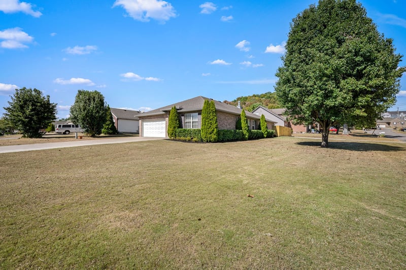 2163 Spring Hill Cir, Spring Hill, TN 37174