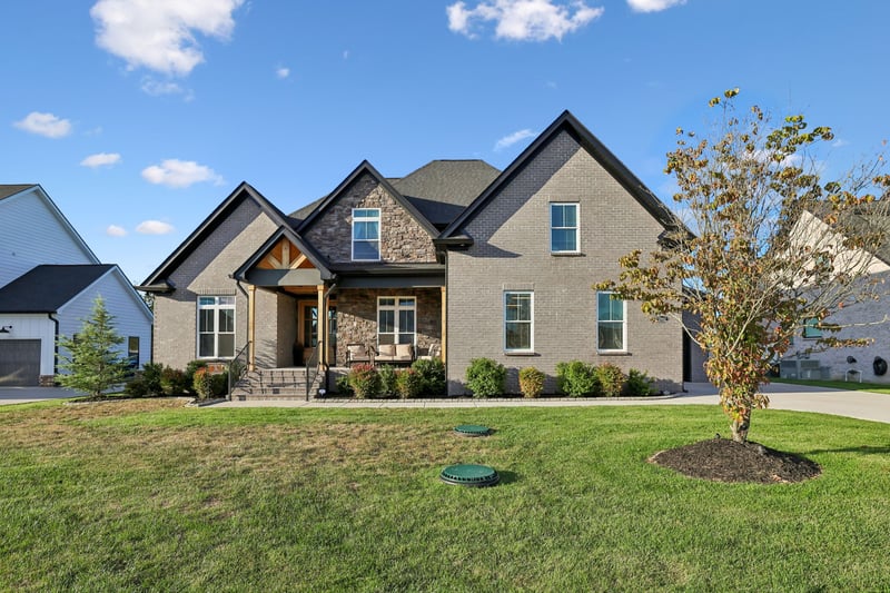 3802 Carriage Dr, Murfreesboro, TN 37128