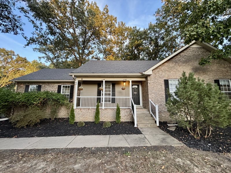 1083 Archer Dr, White House, TN 37188