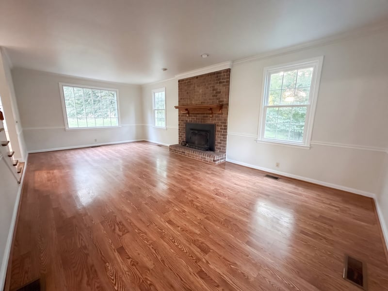 1104 Lakewood Dr, Gallatin, TN 37066