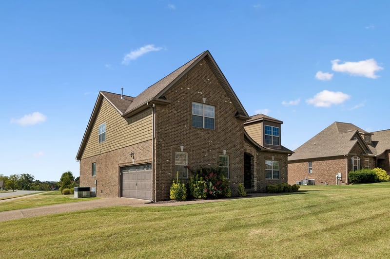 2731 Jasmine St, Lebanon, TN 37087
