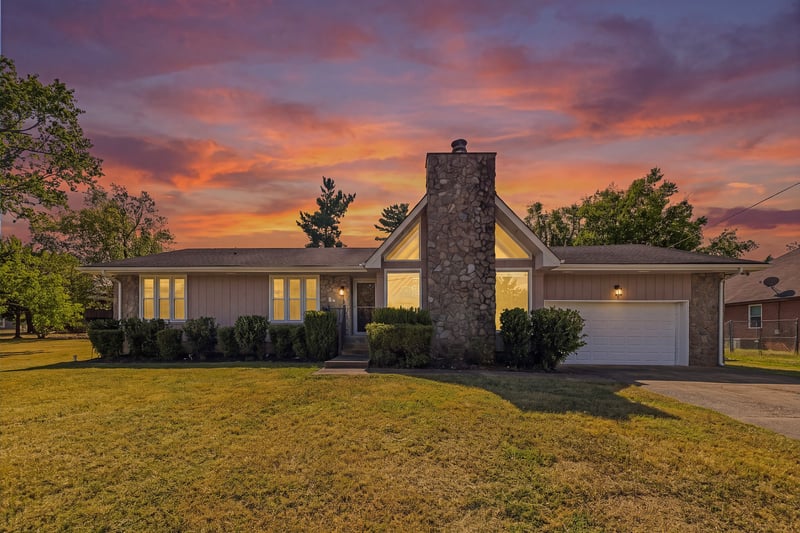 2909 Starboard Dr, Nashville, TN 37217