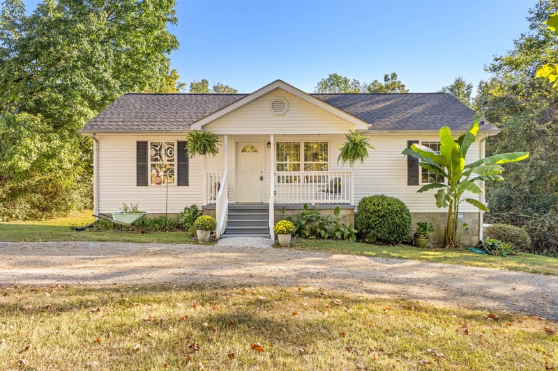3141 Vanleer Hwy, Charlotte, TN 37036