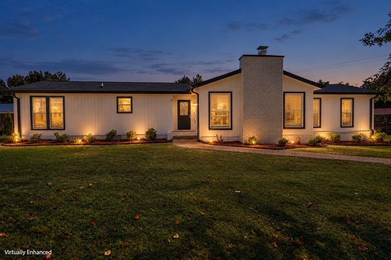 1103 Forest Harbor Dr, Hendersonville, TN 37075
