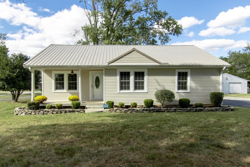 1705 E Pitts Ln, Murfreesboro, TN 37130
