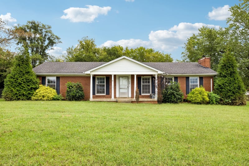 5988 Highway 31 W, Portland, TN 37148