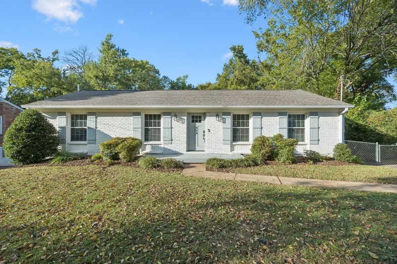 338 Lynn Dr, Nashville, TN 37211