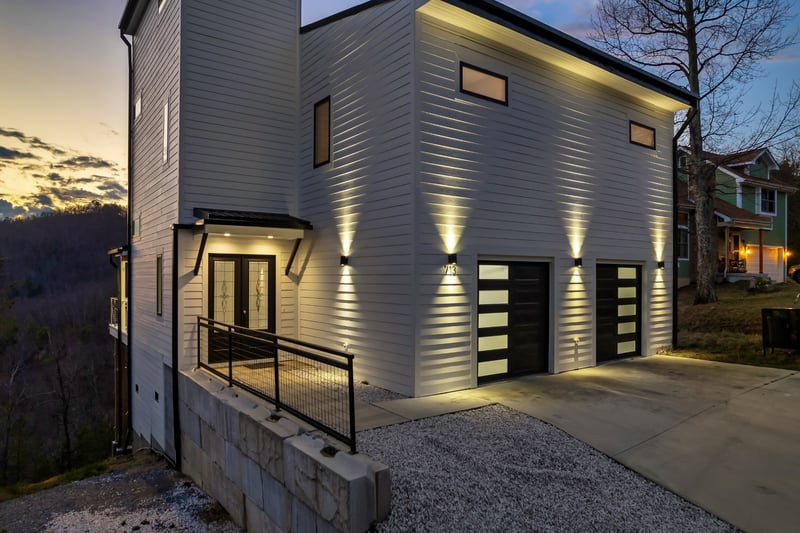 713 John Sevier Dr, Sevierville, TN 37876