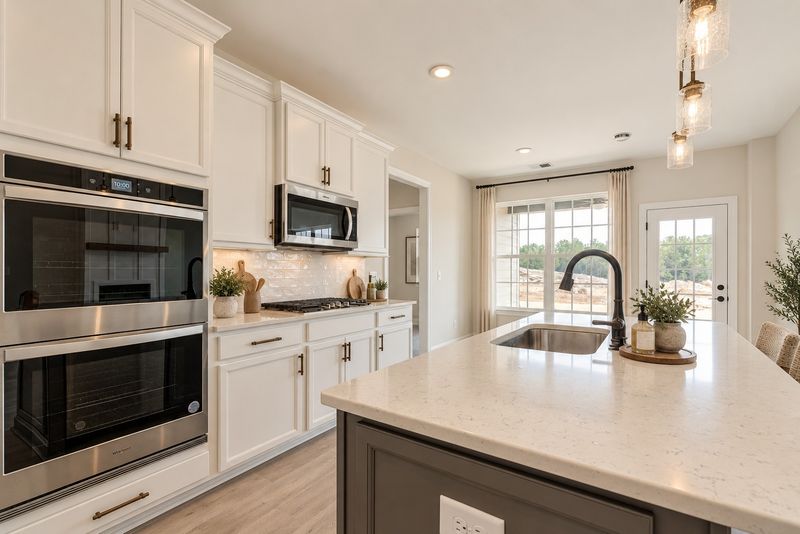 200 Easter Lilly Way, Smyrna, TN 37167