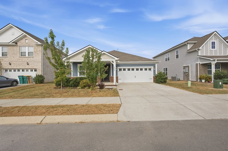 1062 Ewell Farm Cir, Spring Hill, TN 37174