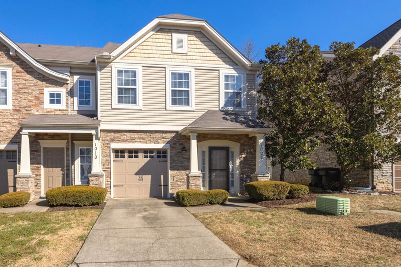 1008 Chatsworth Dr, Old Hickory, TN 37138