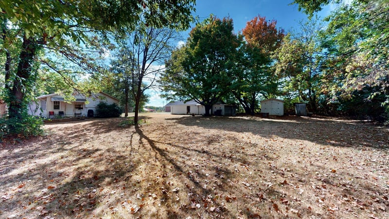 2409 Shumate Ln, Nashville, TN 37217