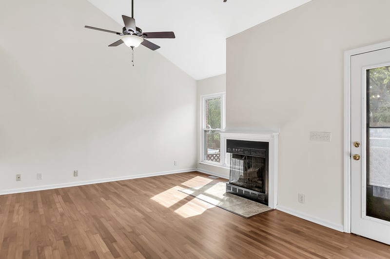 211 Riverstone Ct, Nashville, TN 37214