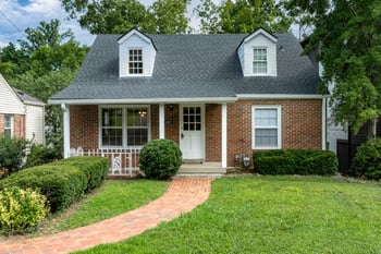 1402 Grandview Dr, Nashville, TN 37215