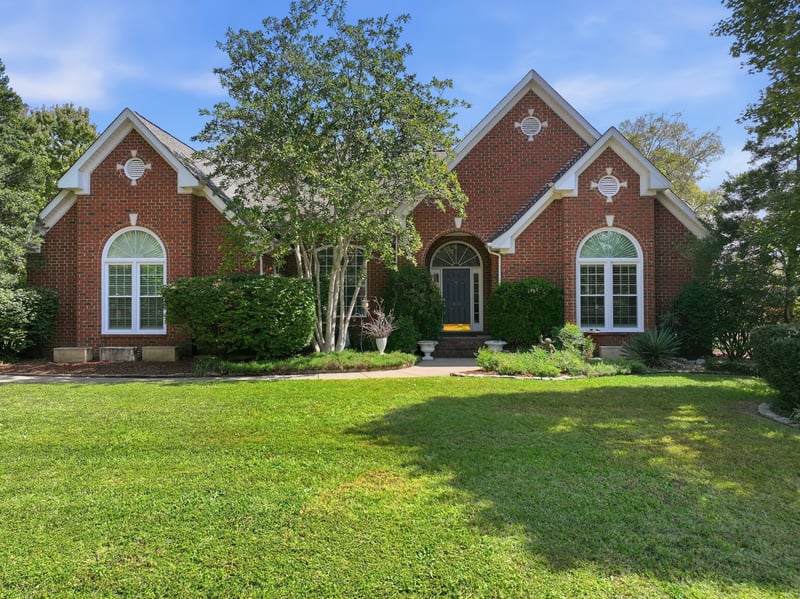 2914 Saint Johns Dr, Murfreesboro, TN 37129