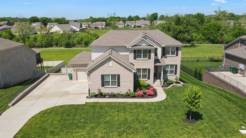 1108 Brixworth Dr, Spring Hill, TN 37174
