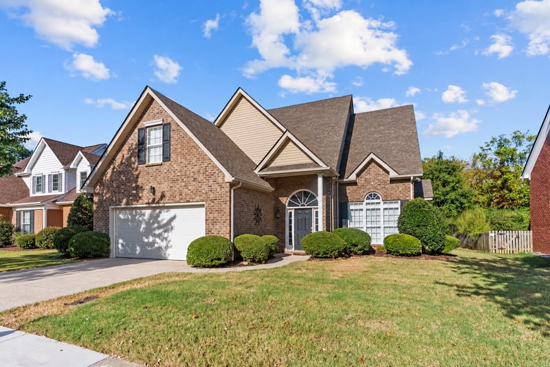 6936 Sunnywood Dr, Nashville, TN 37211
